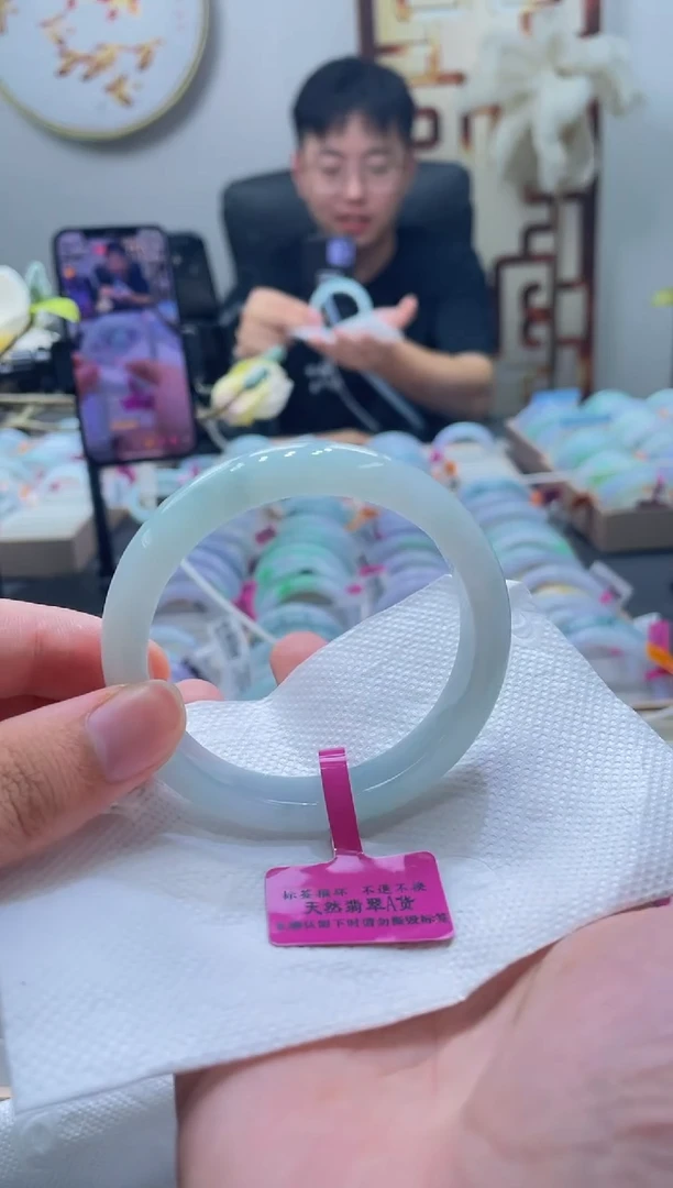 未镶嵌手镯翡翠237-57