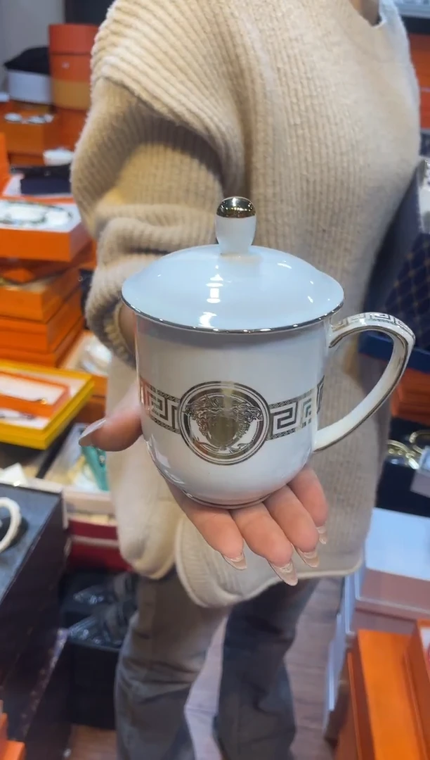 杯鸿辉家品牌瓷器，京东包邮！