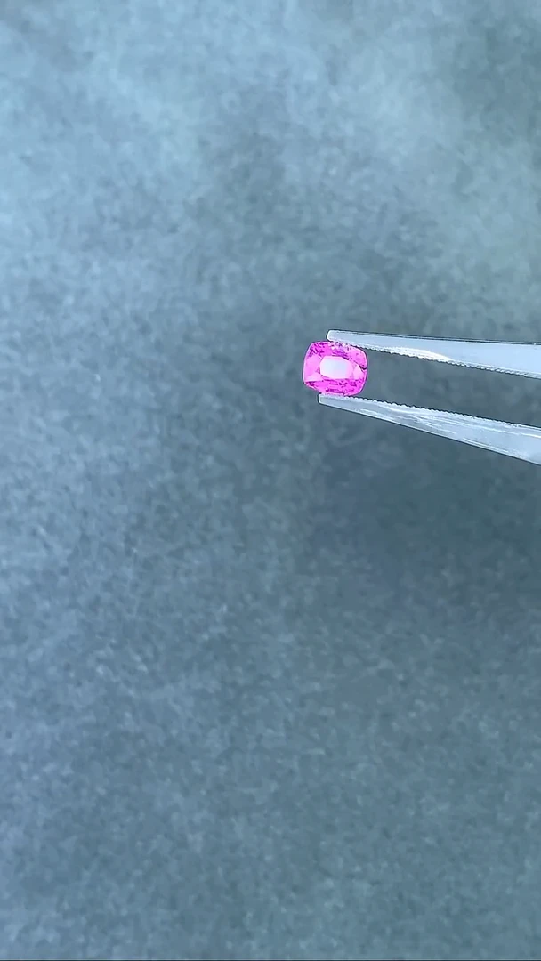 裸石蓝宝石0.95克拉