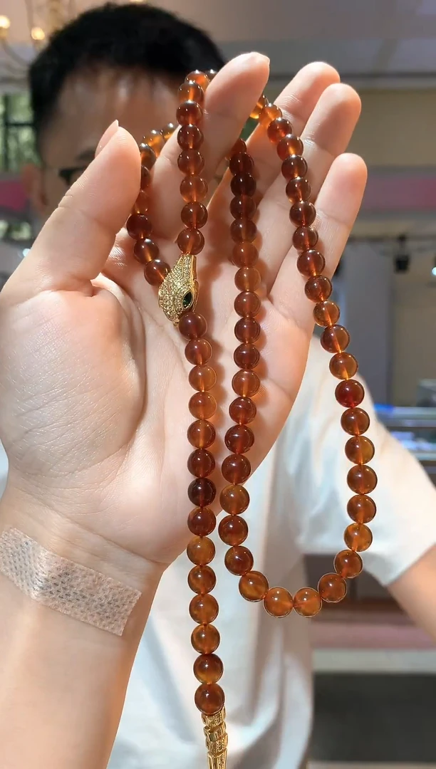 琥珀颈饰未镶嵌老王严选