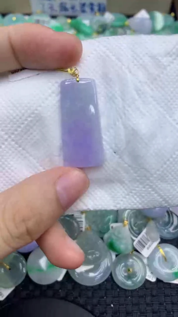 颈饰18K金镶嵌翡翠天然缅甸A货翡翠