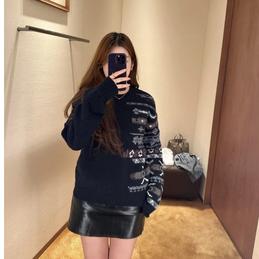 99新 Hermes/爱马仕 藏蓝色毛衣/尺码S/000