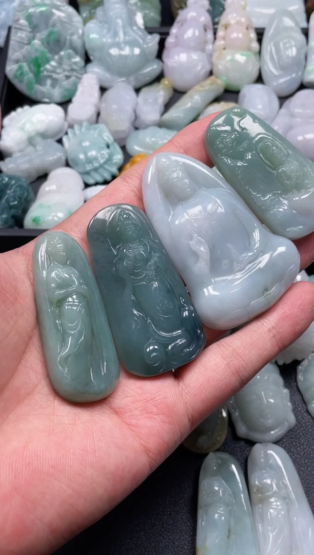 翡翠未镶嵌颈饰天然翡翠a货