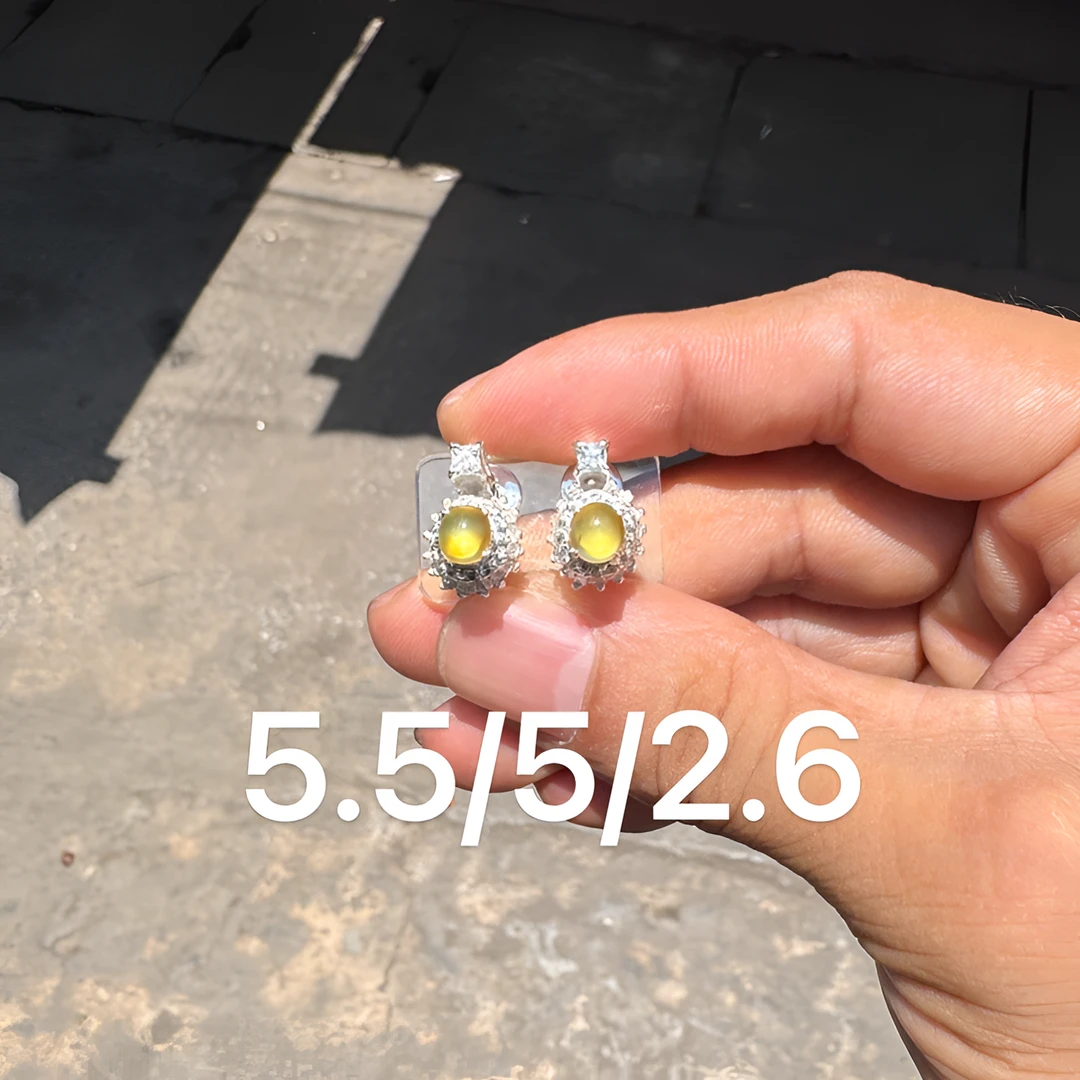0531(小哪吒在源头)玻璃种翡翠炸光金翡耳钉饱满杠味荧光足M50