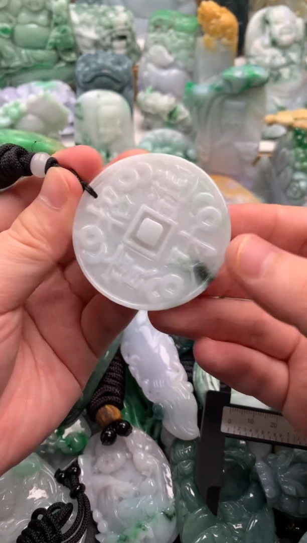 吊坠(不含链)未镶嵌翡翠1