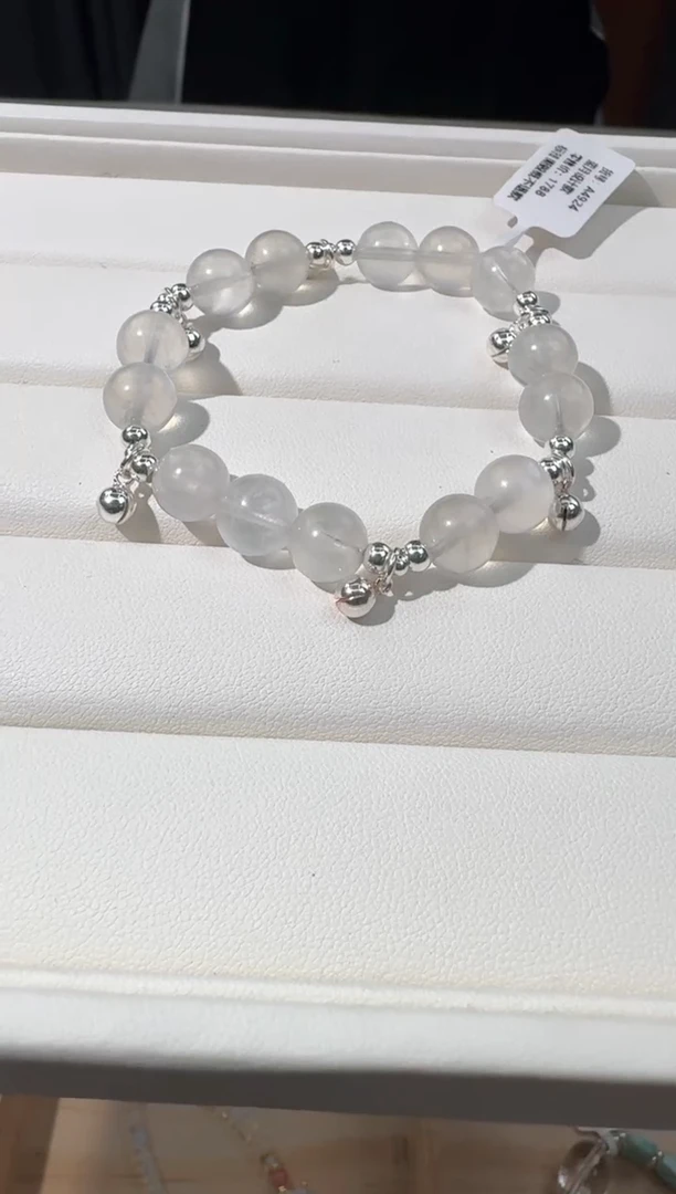 【闪购商品】长石手链银S925镶嵌蓝月铃铛设计款