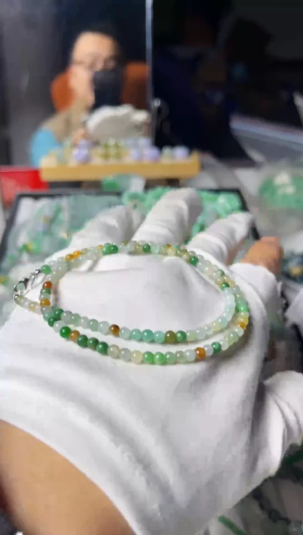 散珠翡翠翡翠手串卡3