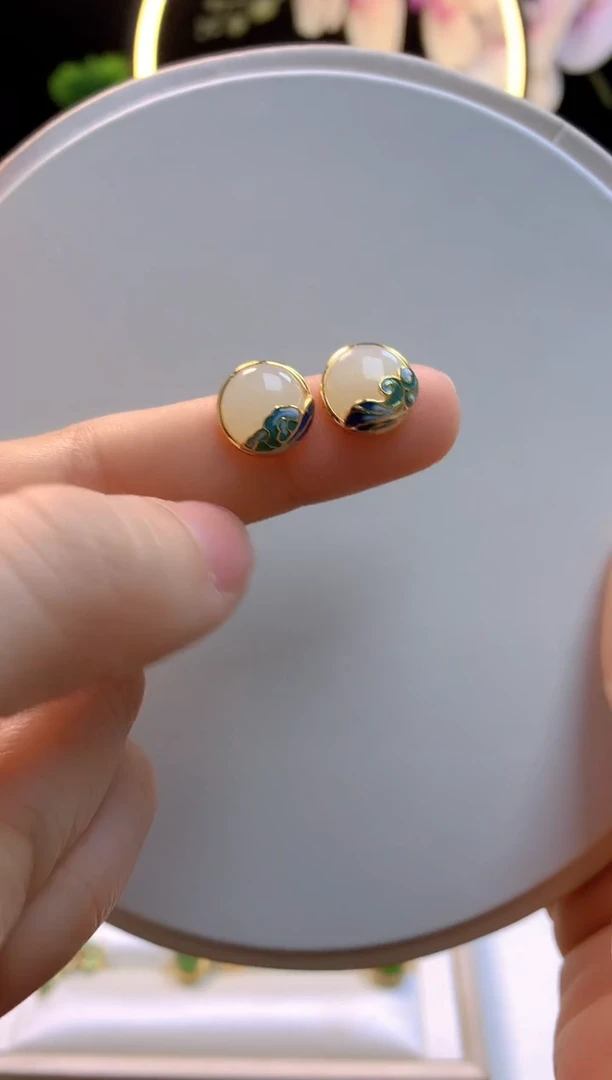 【闪购商品】和田玉耳钉银S925镀金镶嵌山盟海誓耳钉