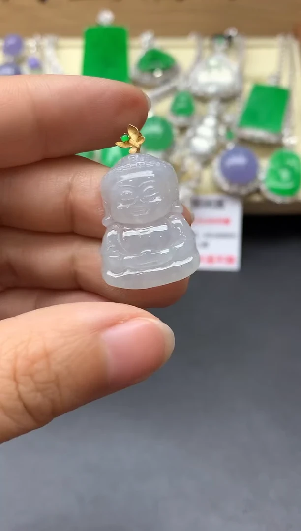 颈饰18K金镶嵌翡翠67-中国好珍宝