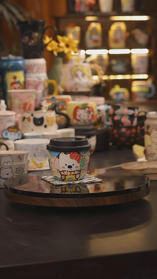 景德镇釉下彩绘设计师款式陶瓷