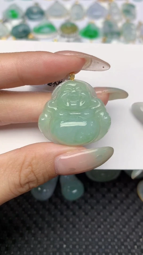翡翠18K金镶嵌颈饰天然翡翠a货