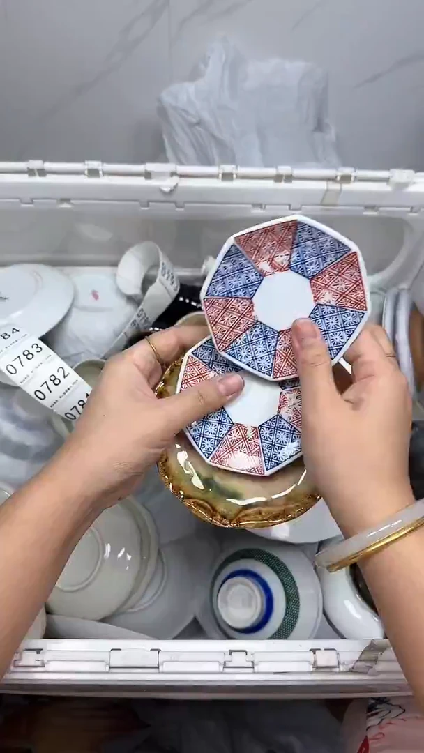 【闪购商品】759回流瓷器默认微瑕，18.8包邮