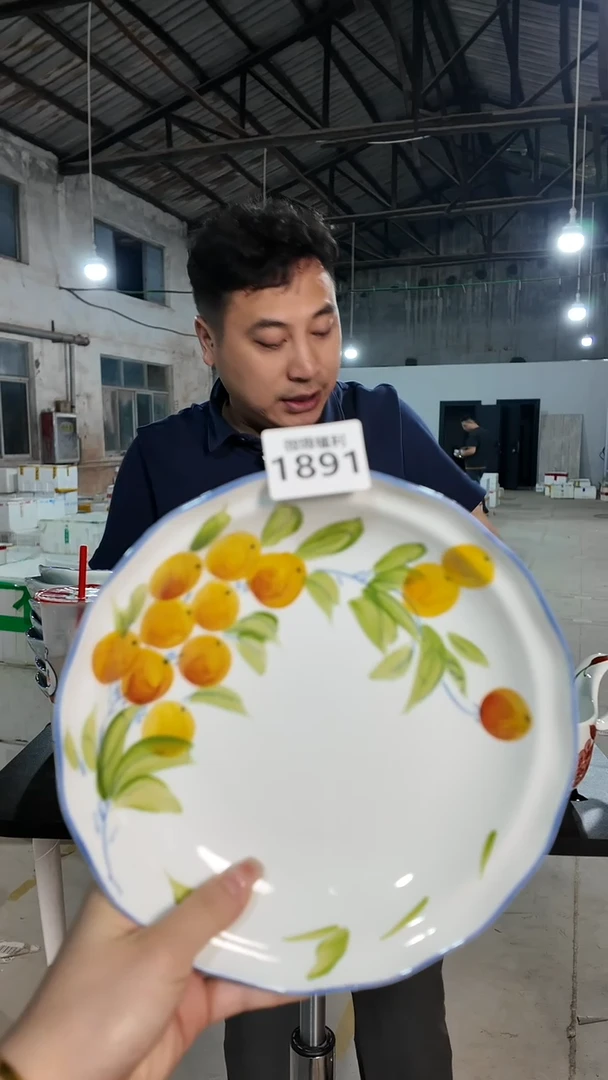 盘景德镇高温釉下手绘陶瓷