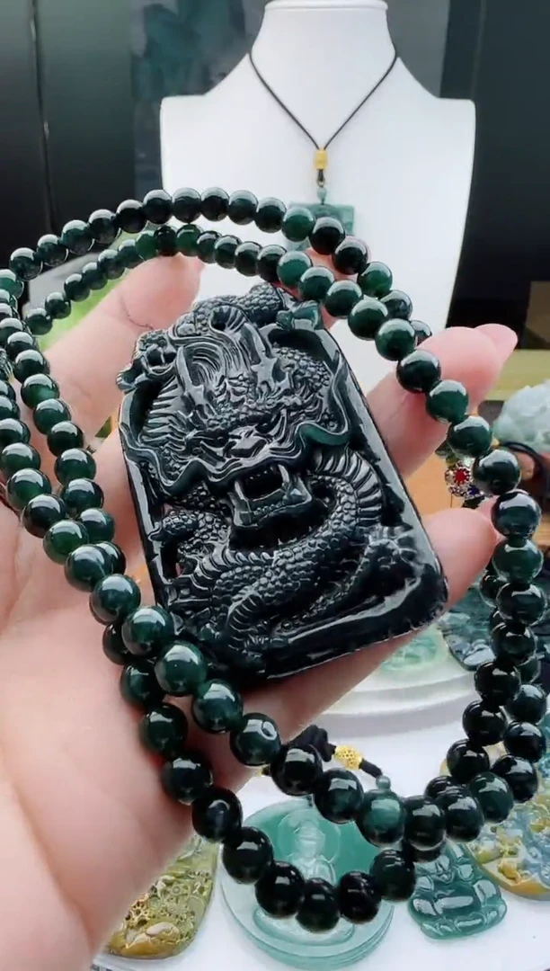 【闪购商品】翡翠颈饰未镶嵌多样性随机一件发货