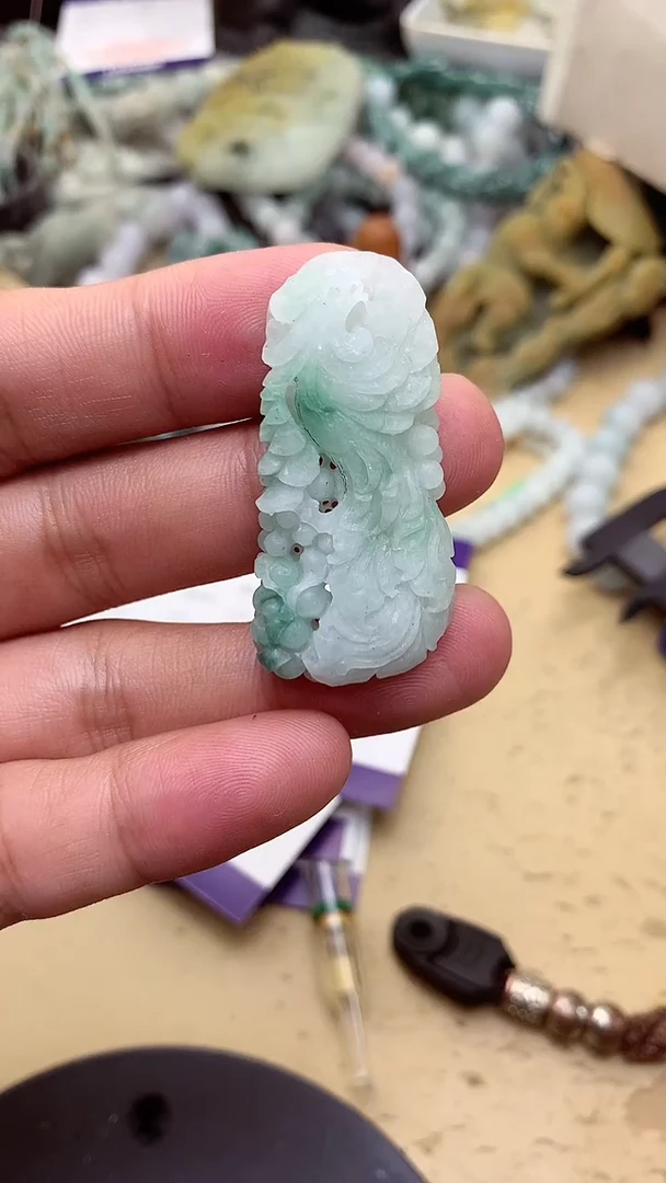 定制翡翠未镶嵌翡翠1