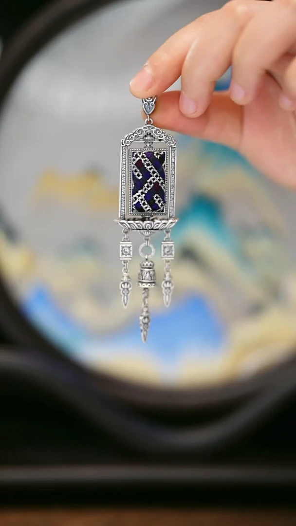 织绣4黔东南苗族刺绣