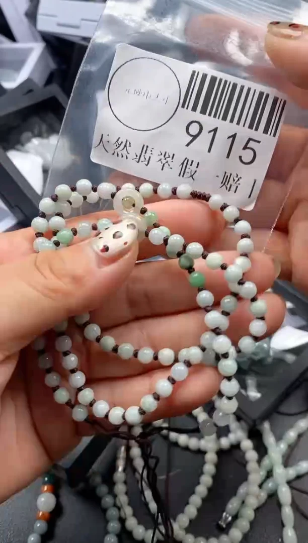 吊坠(不含链)未镶嵌翡翠9115