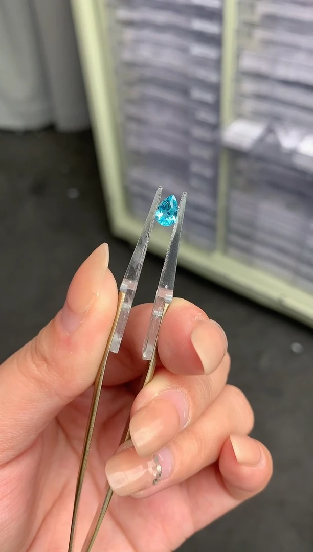 【闪购商品】磷灰石裸石未镶嵌0.7ct磷灰石