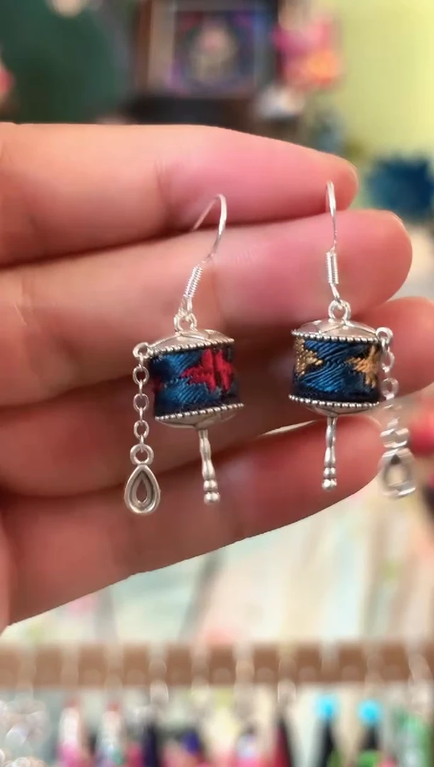 织绣彩云南阁非遗老绣饰品177