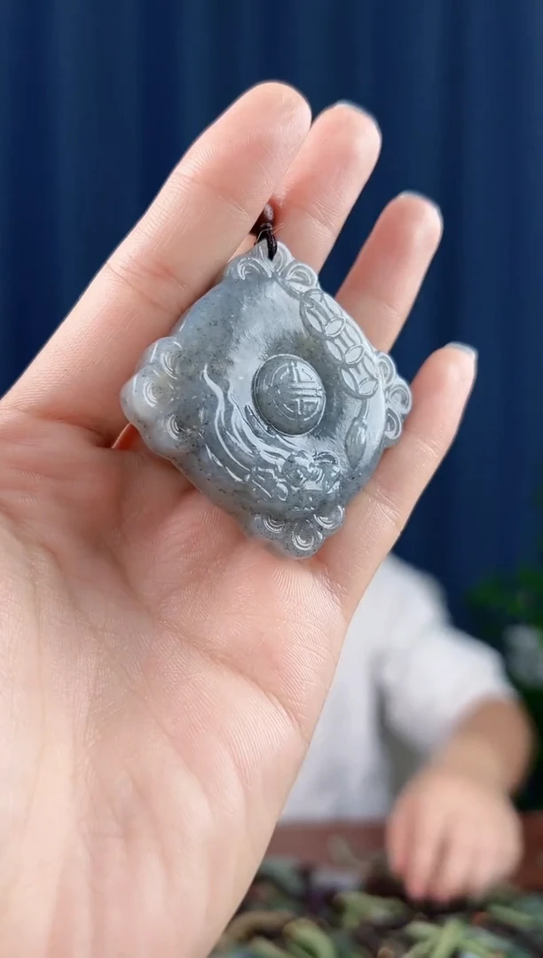 未镶嵌和田玉挂件拍一发一，多样性发货