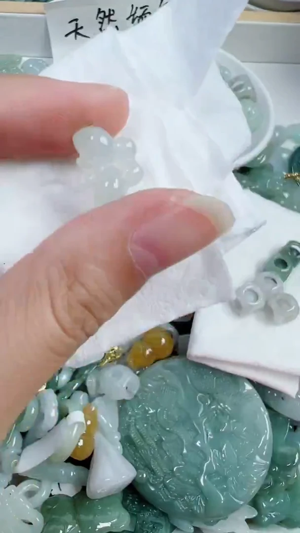 散珠翡翠71号链接，A货翡翠