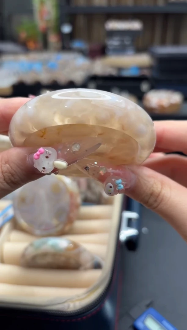 未镶嵌手镯石英质玉95(57圈赠送镯心)