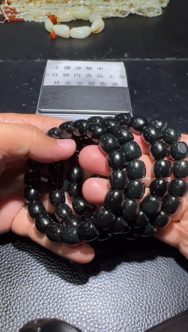 未镶嵌手串和田玉新疆和田玉多样性发一