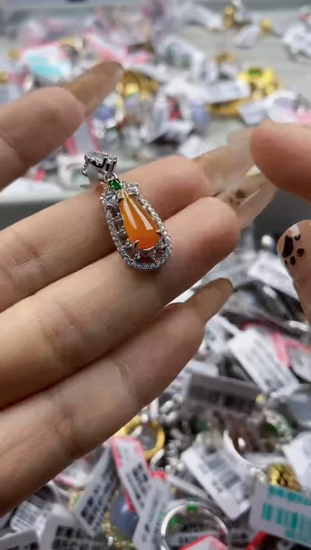 翡翠戒指银S925镶嵌444444    10