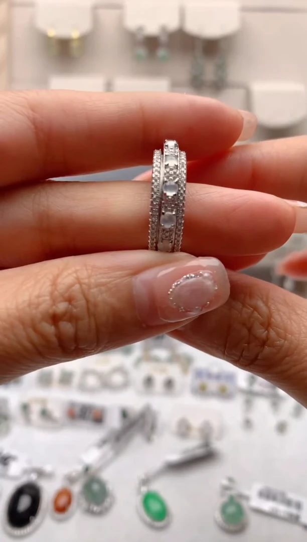 【闪购商品】翡翠戒指银S925镶嵌热