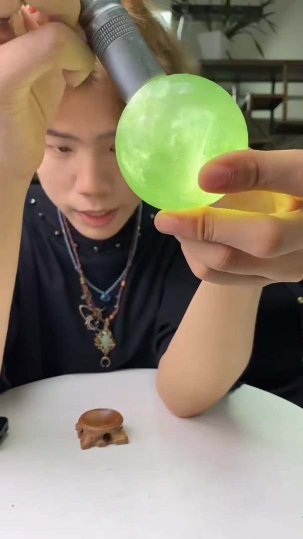 球未镶嵌萤石萤石球D228