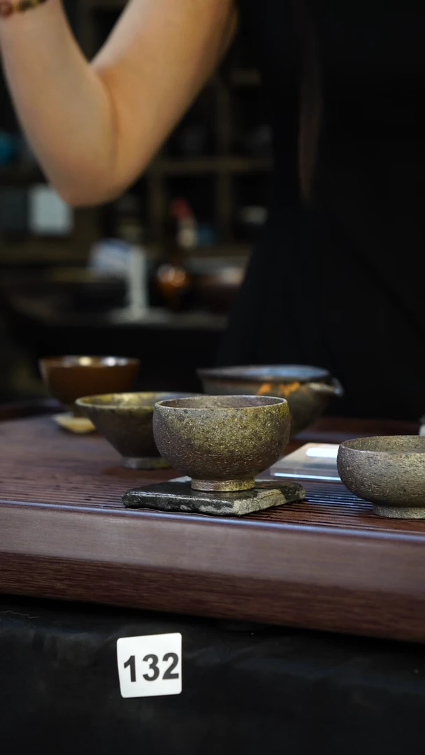 瓷片见山北野见山北野