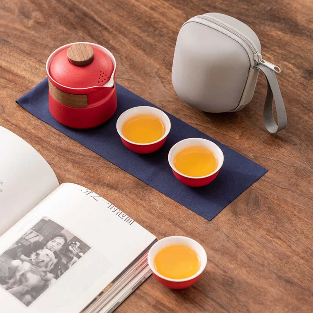 【沉鱼】红色路宝釉一壶三杯快客家用便携式出差阳台功夫茶具-C114