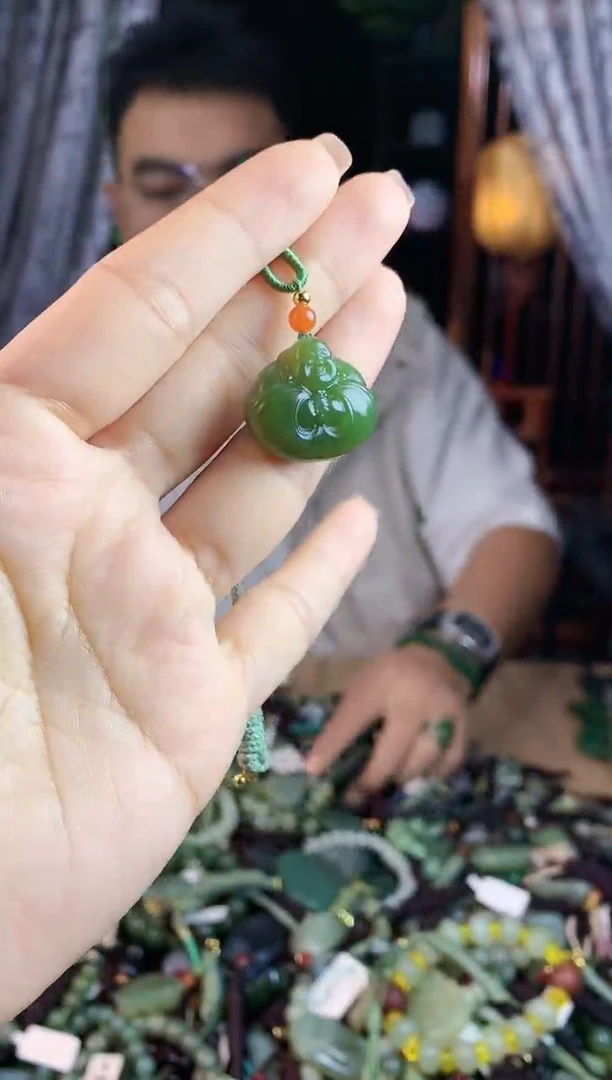 【闪购商品】和田玉挂件未镶嵌多样性发货拍一发一