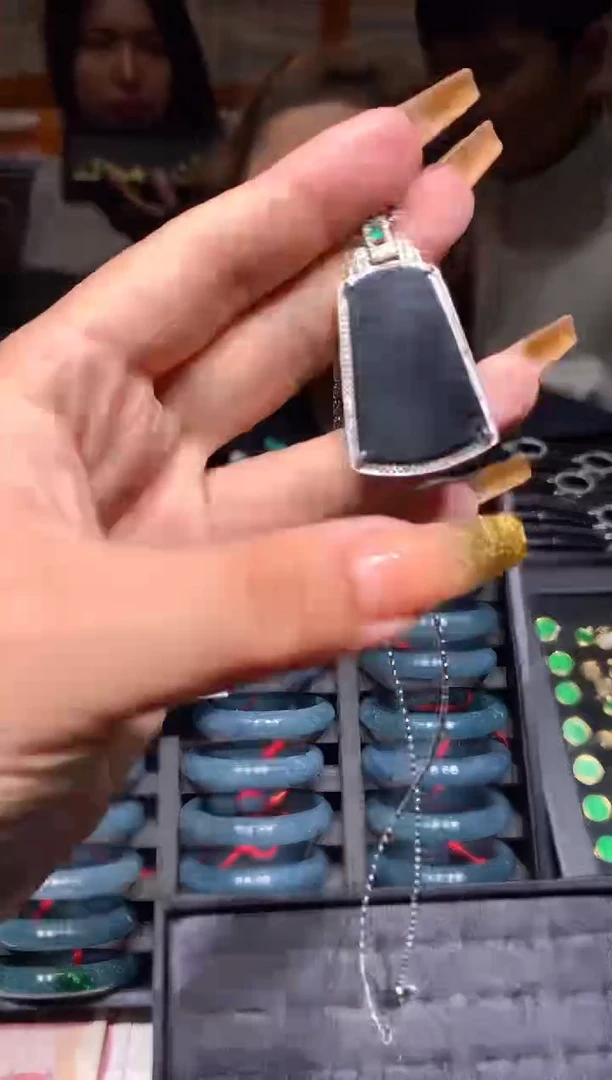 定制翡翠未镶嵌27定制翡翠-多样性发货（发其一）