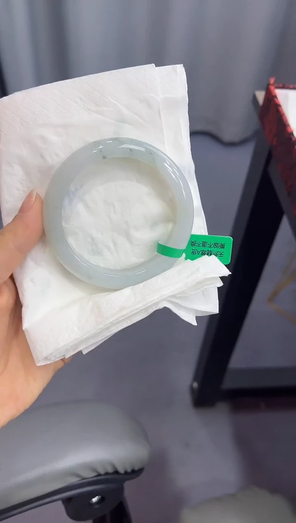 【闪购商品】翡翠手镯未镶嵌00008099