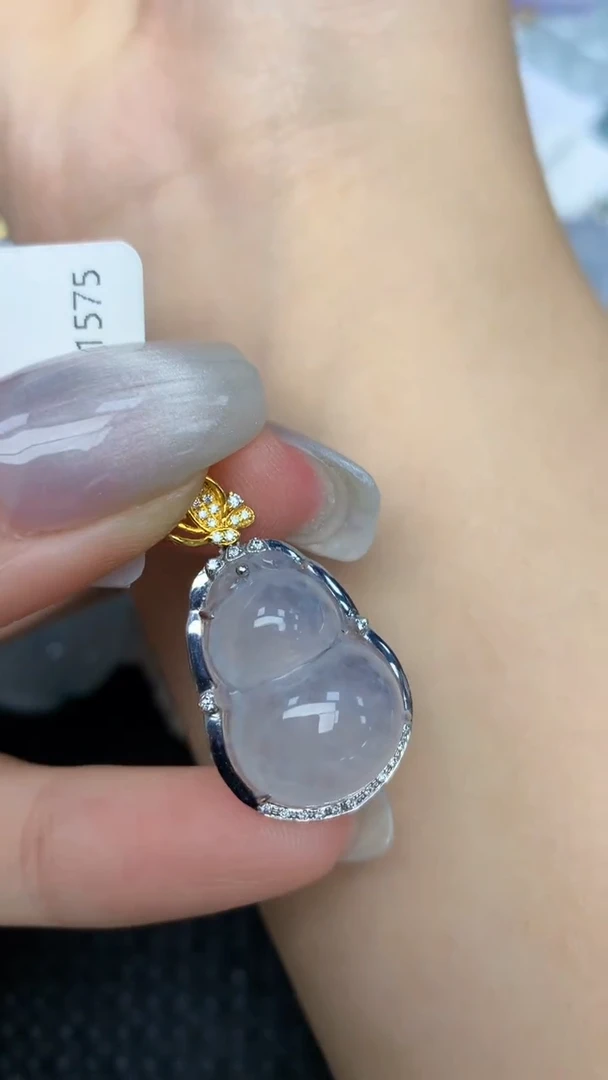 颈饰18K金镶嵌翡翠天然缅甸翡翠a货百元以上9元证书费自理