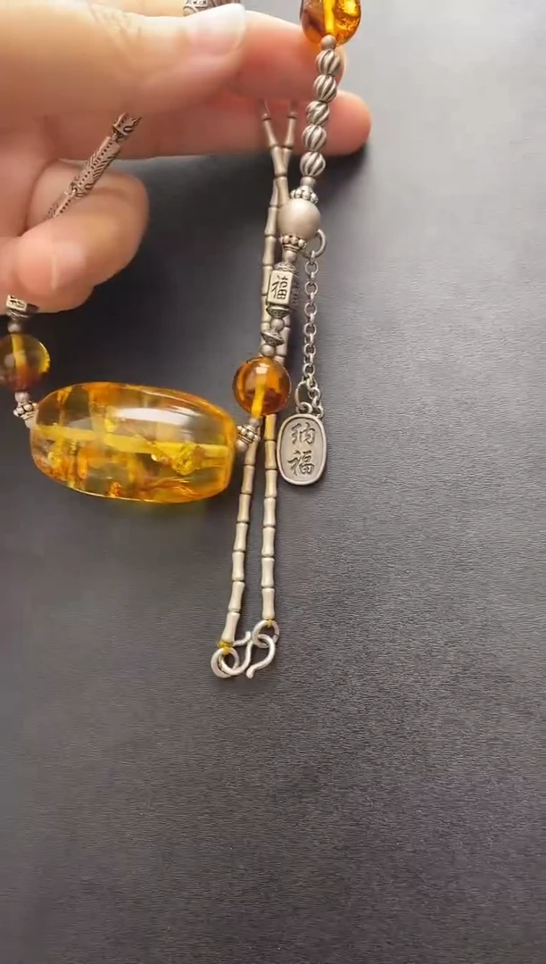 裸石琥珀未镶嵌吊坠