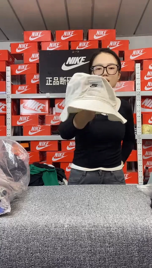 746编码 瑕疵直播间过款 尺码