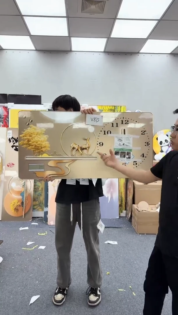 圆形孤品微瑕黑马闪购V875