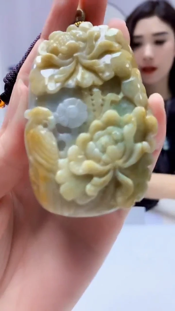 【闪购商品】定制翡翠未镶嵌4829zm-毛货挂件83