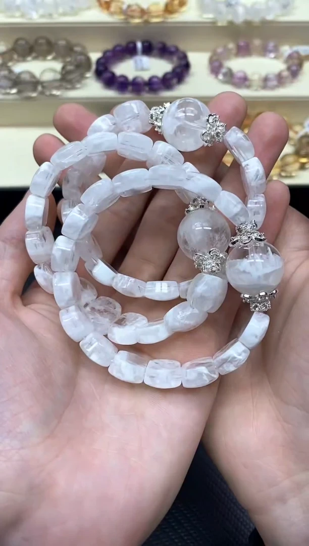 合金手串水晶AA3雪花幽灵手牌