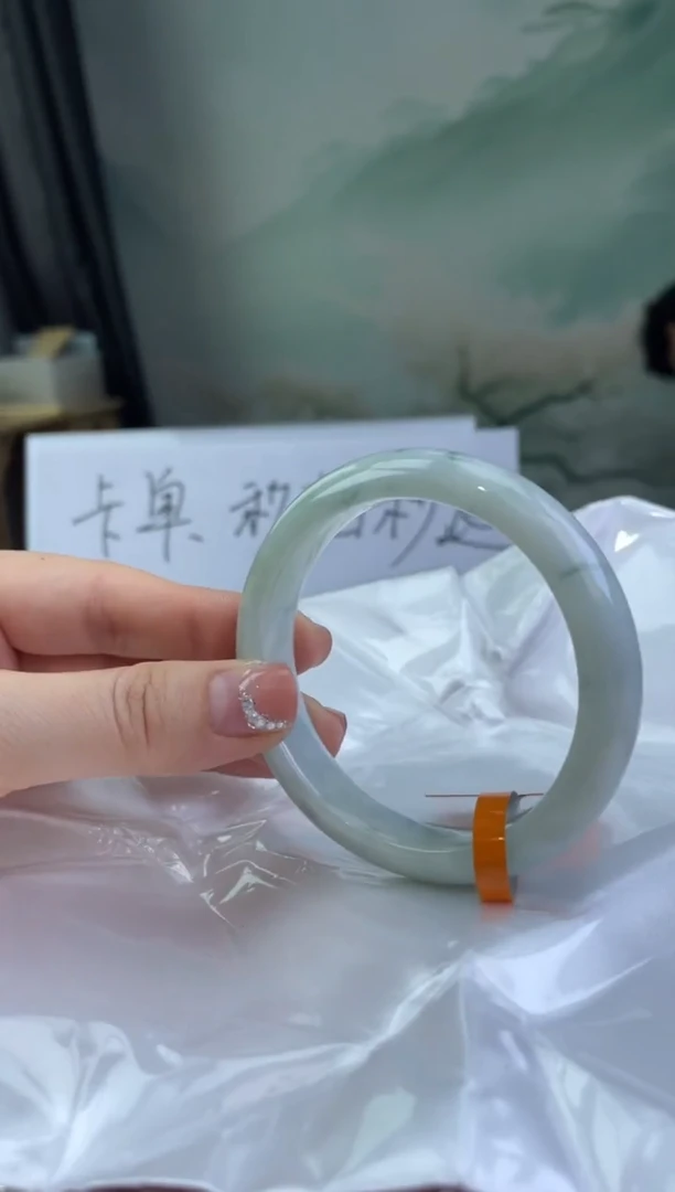 翡翠手镯未镶嵌13翡翠手镯