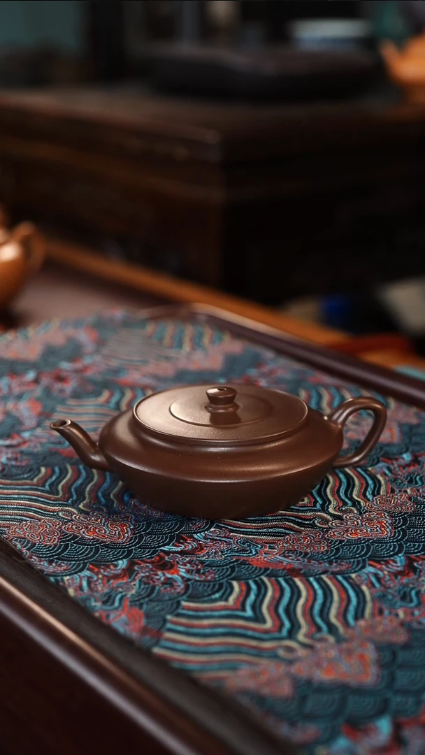 茶壶紫砂怀壁 老紫泥