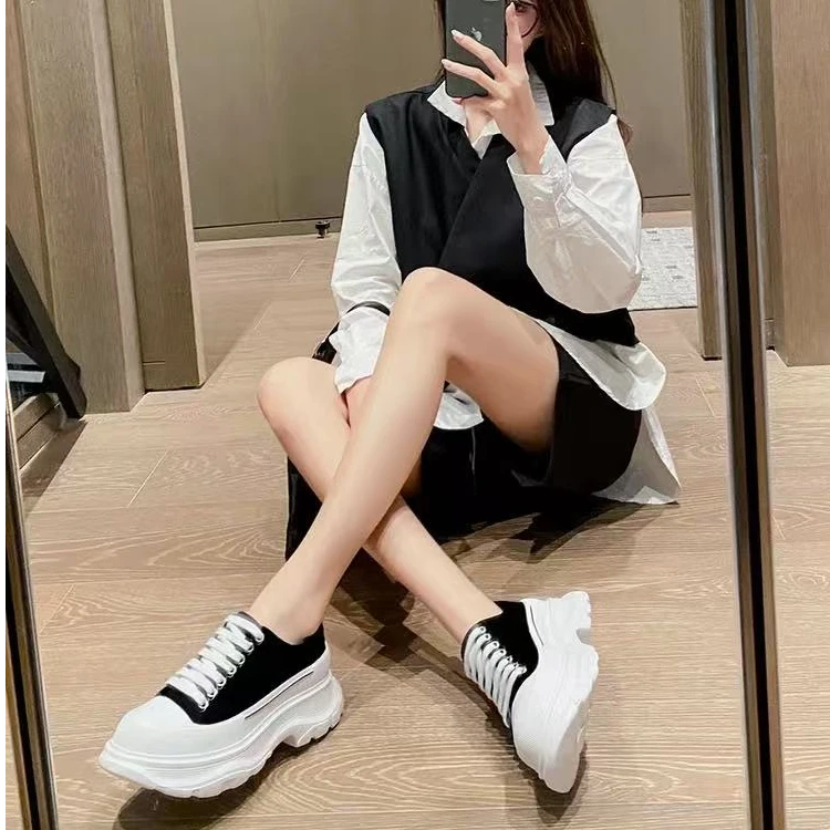 8042帆布厚底小白鞋女新款春秋休闲松糕增高低帮百搭运动老爹鞋潮