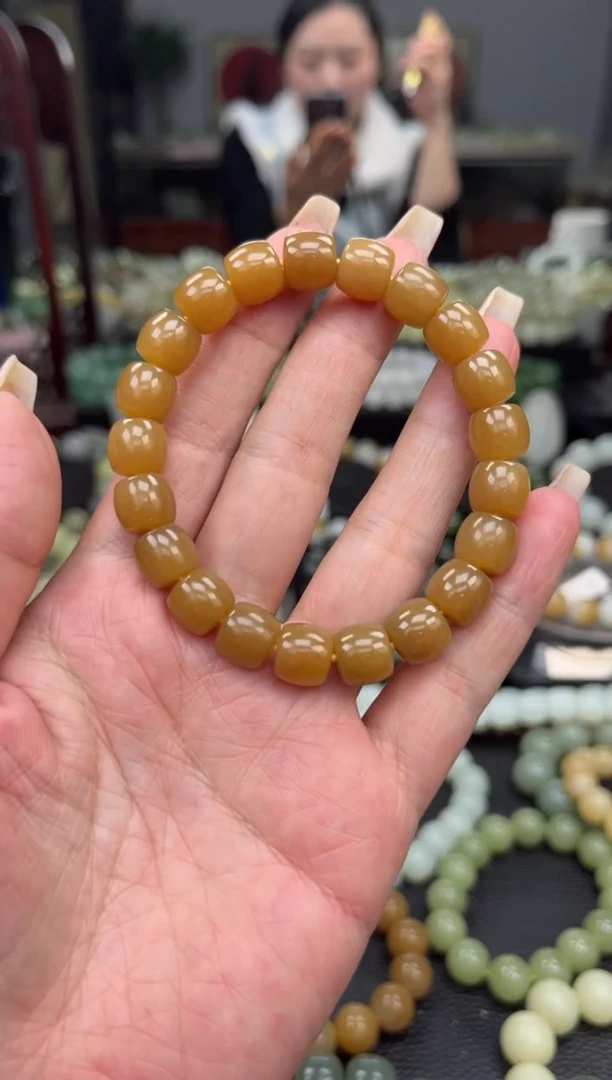 【闪购商品】和田玉手串未镶嵌新疆且末红糖卡10