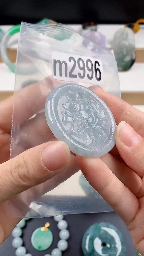 颈饰未镶嵌翡翠天然翡翠吊坠挂件