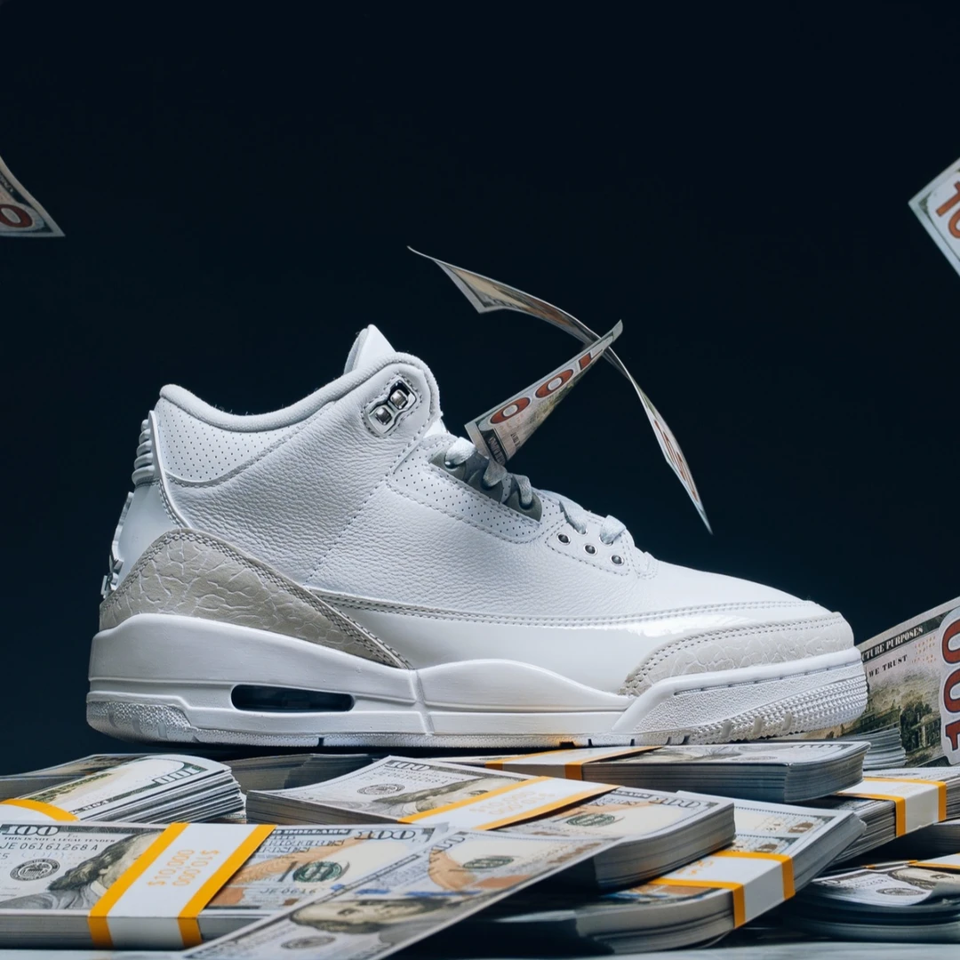 NIKE耐克男子AJ3 "PURE MONEY" 复古篮球鞋CT8532-111