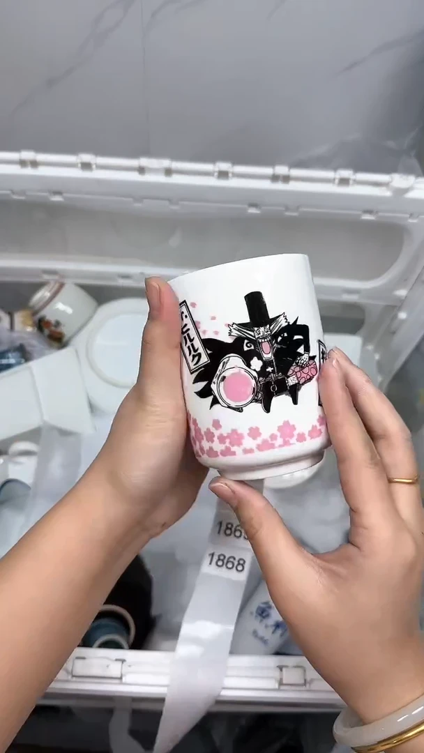 【闪购商品】1868回流瓷器默认微瑕，18.8包邮