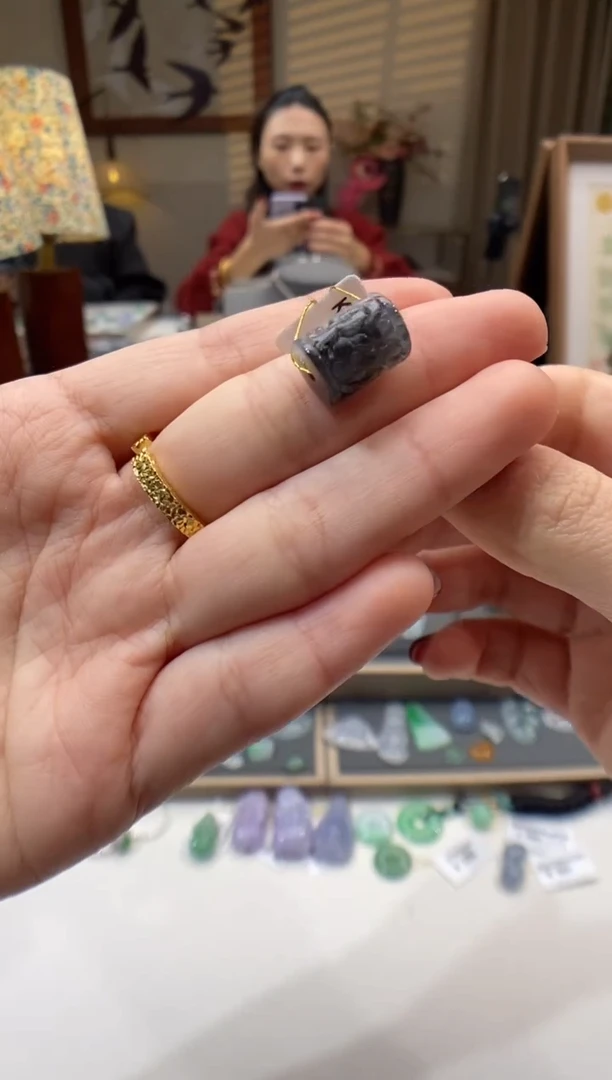 【闪购商品】翡翠颈饰未镶嵌路路通