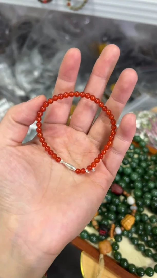 【闪购商品】玛瑙/玉髓手链银S925镶嵌冰红玛瑙银鱼小米手链[0631]